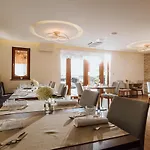 بيت ضيافة Gostisce Irsic 3*