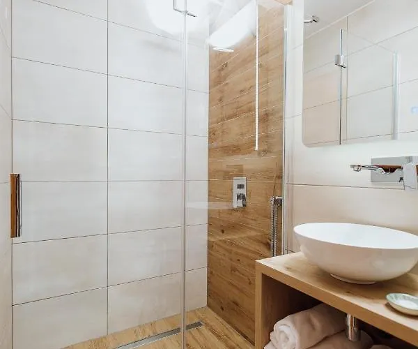 Πανσιόν Gostisce Irsic